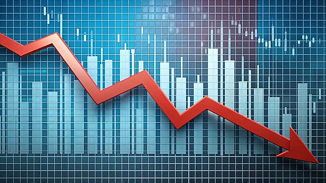 How have FII outflows impacted Indian markets?