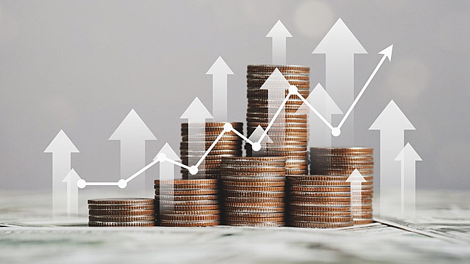Active large-cap funds outperform their benchmark for a second straight year