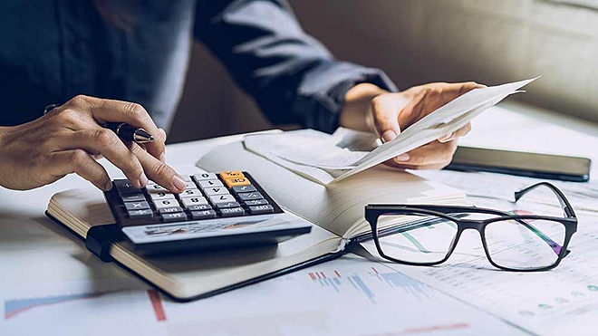 Let us understand how to offset your short-term and long-term capital losses