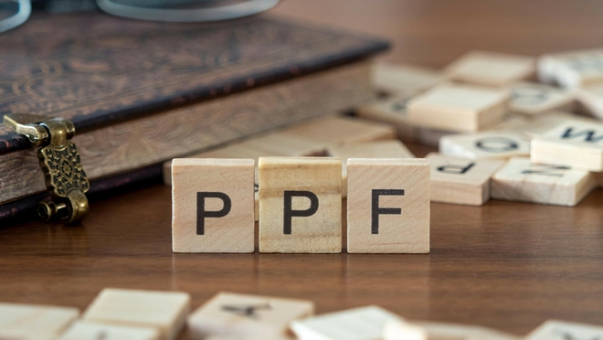 PPF अकाउंट क्या है? जानें इसकी विशेषताएं, फायदे और निवेश रणनीति