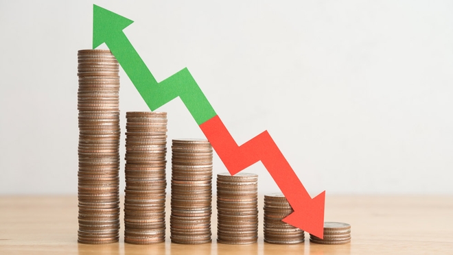 Raamdeo Agrawal 25-25-25 rule outperforms Sensex