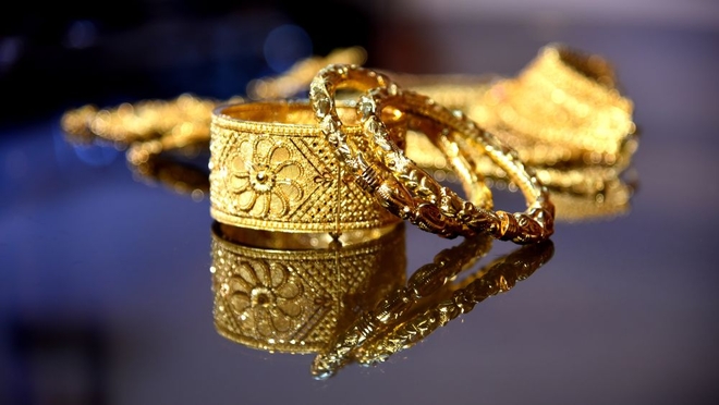 Gold Price Today India: Expert Analysis & Investment Tips