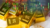 Gold drops to Rs 99,560 amid strong dollar and Trump tariffs