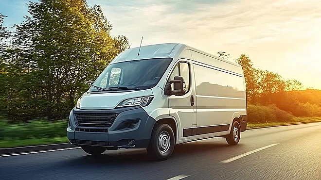 Force Motors share price hits 52-week high as Q1 profit jumps 52%