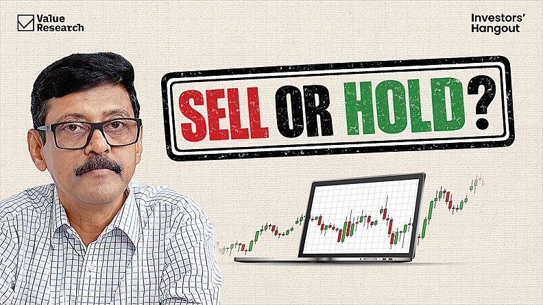 4 Reasons to Sell a Fund. A Market Fall Isn't One.