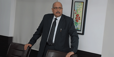 Playing on urban landscape Waqar Naqvi, CEO, Taurus Mutual Fund