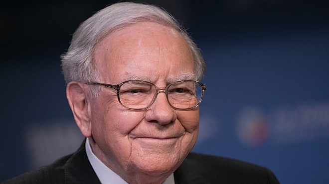 Here is why Warren Buffett became mega rich, while those who invested with him lagged behind