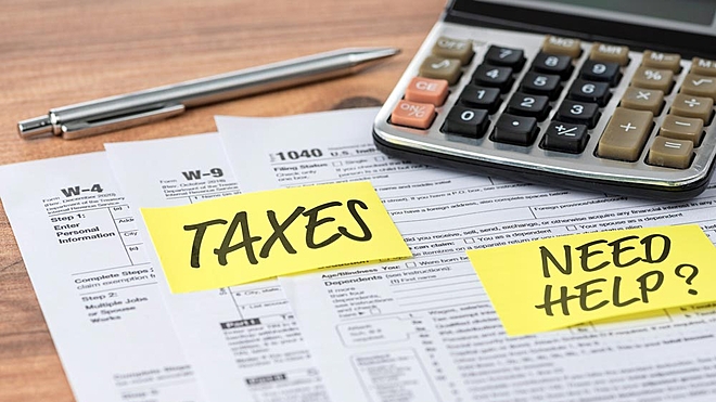 Here is a financial plan for 34-year-old Gaurav who wants to save on income tax despite not having a large surplus