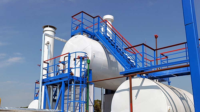 Domestic natural gas prices have been reduced by 25 per cent. We look at the industry dynamic, how it works and how this price revision will impact various players.