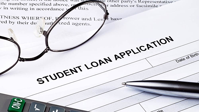 Despite their best efforts, parents often fall short of the money required to finance the higher education of their children. Here is the way out.