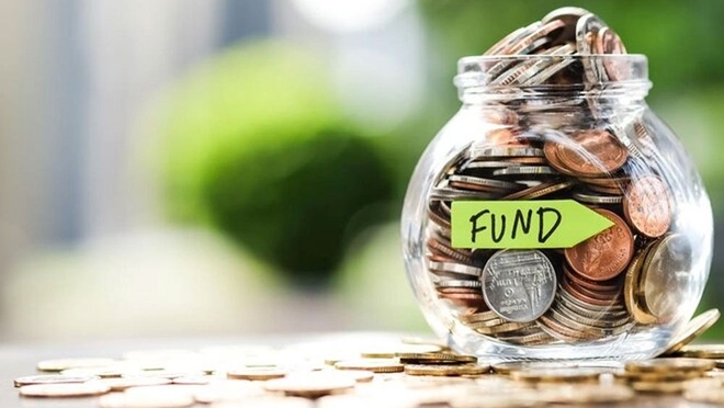 Can we invest lumpsum in debt funds: डेट फंड में SIP या एकमुश्त निवेश, क्या सही है?