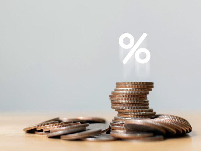 How do interest rates affect debt funds?