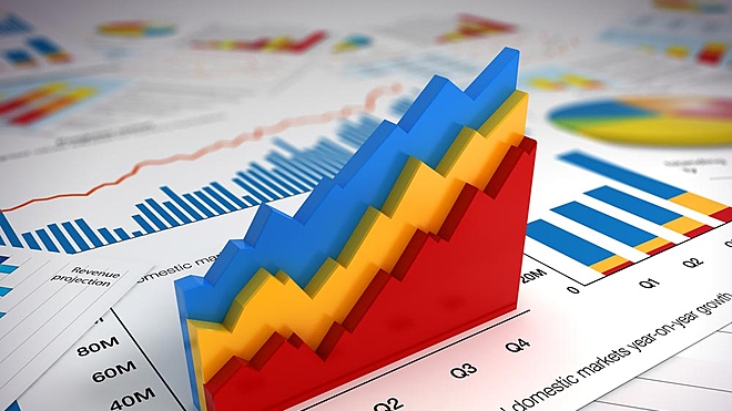 Dhirendra Kumar discusses the parameters to look at while choosing a fund