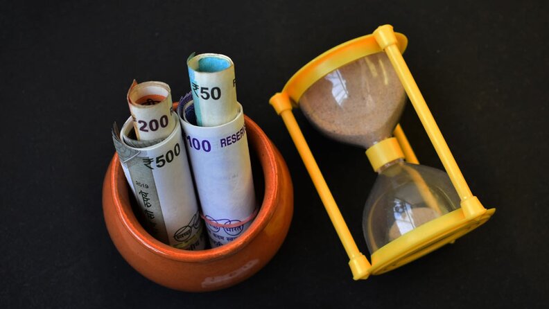 Do mutual funds invest in IPOs?