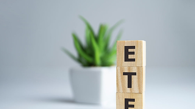 what-happens-to-the-dividends-in-an-etf