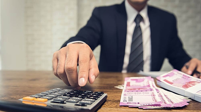 Offbeat outliers: Equity savings