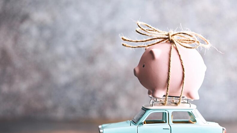 is-this-the-right-time-to-invest-rs-10-lakh-in-equity-funds