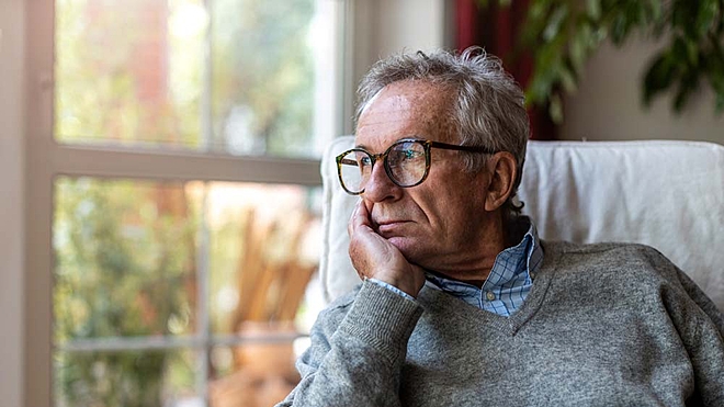should-a-retiree-invest-in-the-stock-market