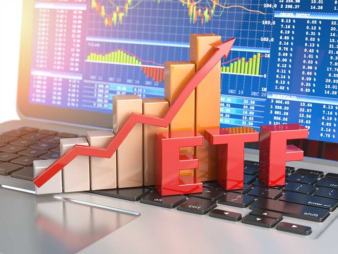 Equity asset allocation through ETFs