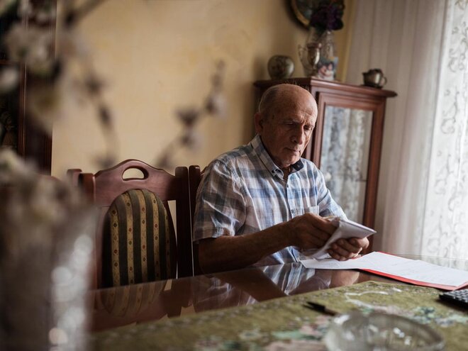 How should a retiree with Rs 1 crore invest his money?