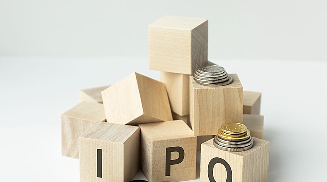 How to buy and sell cryptocurrency? And how to earn from IPOs?