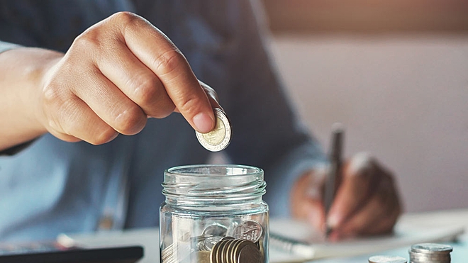 Ashutosh Gupta explains the pros and cons of dividend reinvestment plans