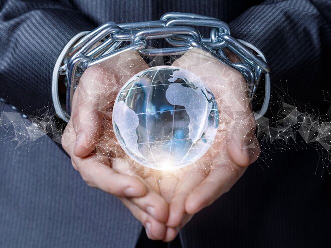 मोतीलाल ओसवाल ने अपने इंटरनेशनल फ़ंड में निवेश पर लगाई रोक