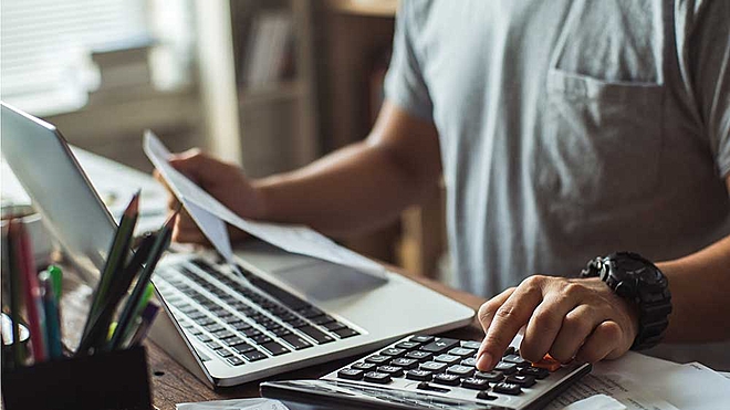 Dharmesh wants to know how to reduce his capital-gain tax while restructuring his portfolio. Here's what he can do.