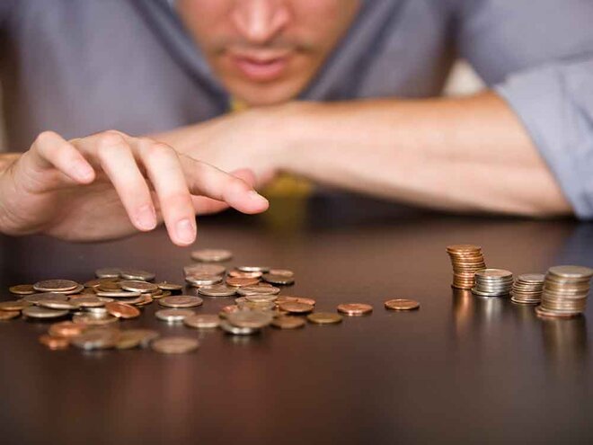 Can I set off a long-term loss on debt funds against long-term gains from equity?