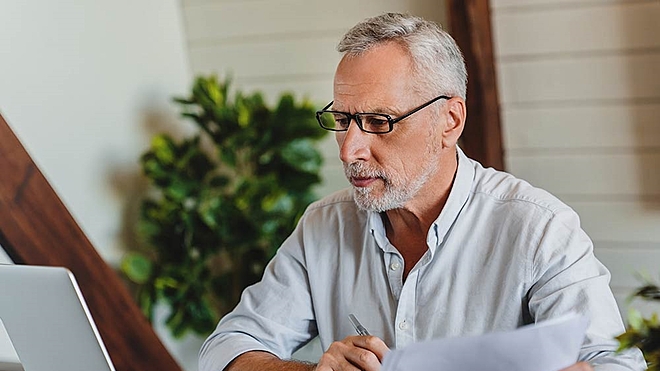 are-equity-savings-funds-a-safe-bet-for-retirees
