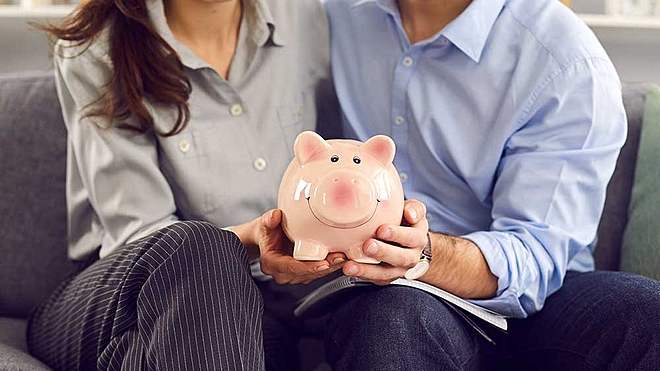 can-the-spouse-claim-tax-benefit-on-the-lic-premium-paid-by-the-husband
