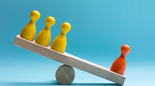 Aggressive hybrid vs balanced advantage funds: Which one to choose?