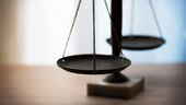 Equal-weighted vs market cap-weighted index fund: Which is better?