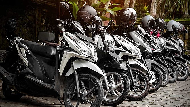 The two-wheeler segment is witnessing an export downturn. Read on to find out why.