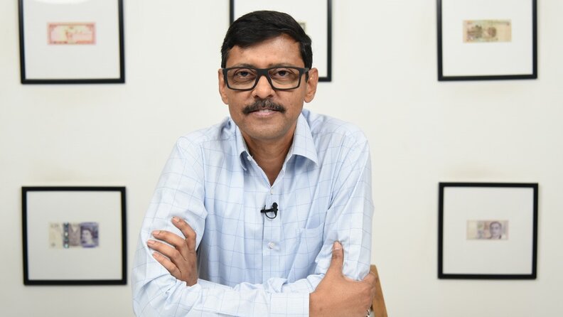 Small savings schemes vs Debt mutual funds