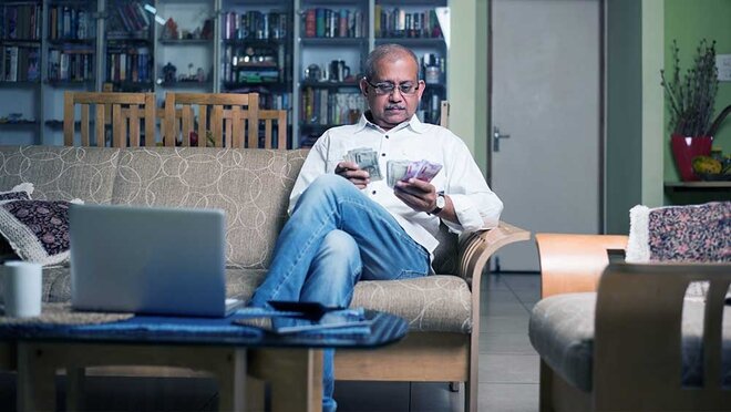 NPS: मेच्योरिटी से पहले पैसा कैसे निकालें?