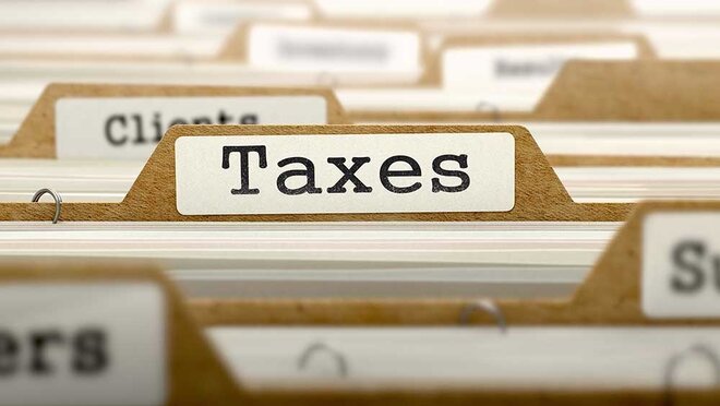 आपकी टैक्स रिपोर्ट