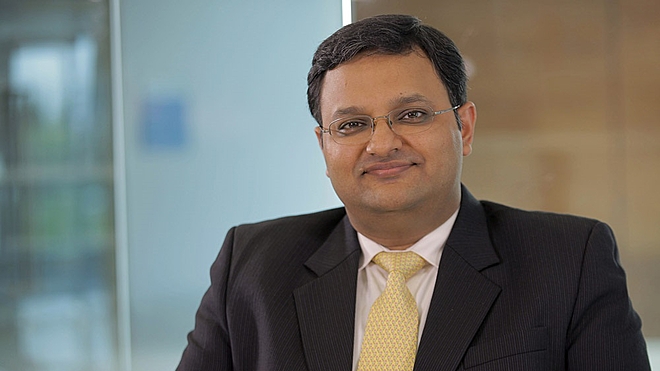 “If a stock is fairly valued, its liquidity allows to sell and buy back later”