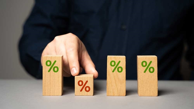 Nasdaq 100 की स्पेशल रिबैलेंसिंग