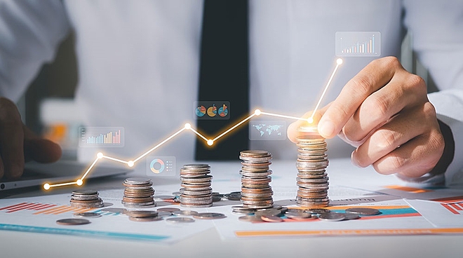 With small-cap funds, it’s either Sholay or chhole