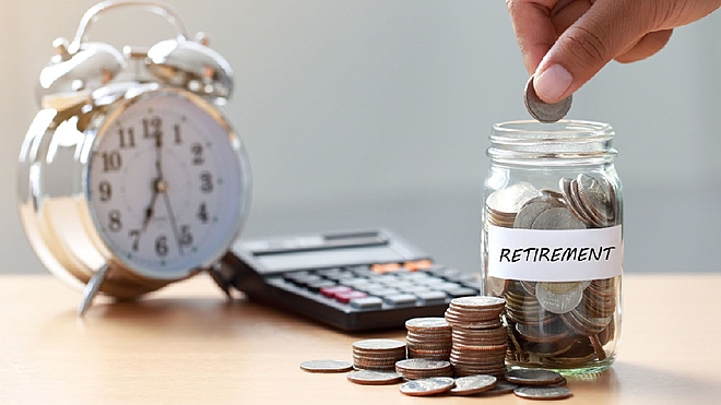 should-you-invest-in-retirement-mutual-funds
