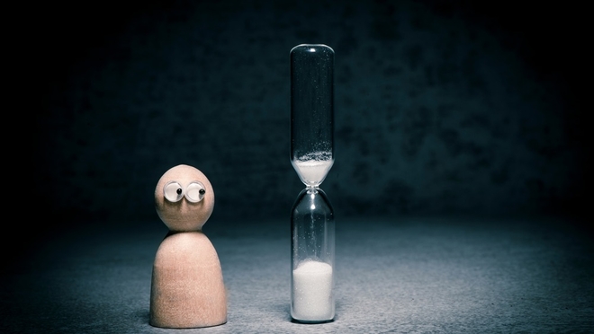 सब्र का फल मीठा होता है! शेयर बाज़ार के लिए भी यही सच है