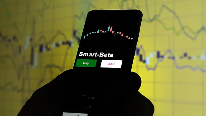 Smart-beta funds: Easy way to earn more than index funds?