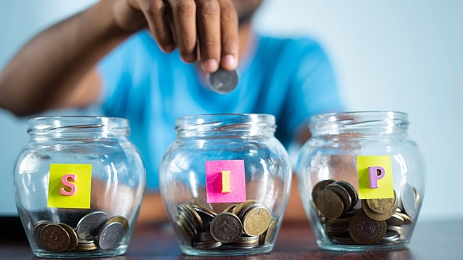 Smart SIPs | What are smart SIPs? | Smart SIP vs Normal SIP