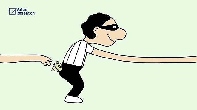 scamsters-scamming-themselves